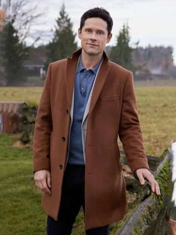 Derrick An Easter Bloom Brown Coat