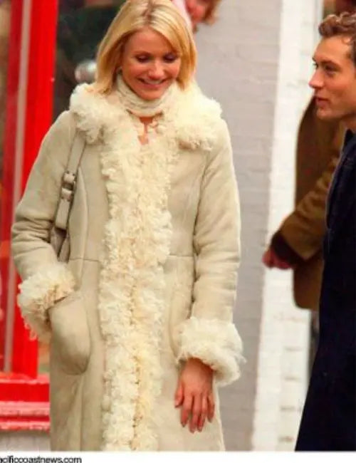 Cameron Diaz’s White Fur Coat