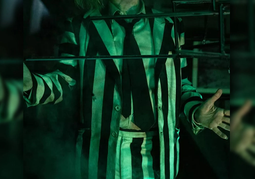 Beetlejuice Beetlejuice 2024 Michael Keaton Suit