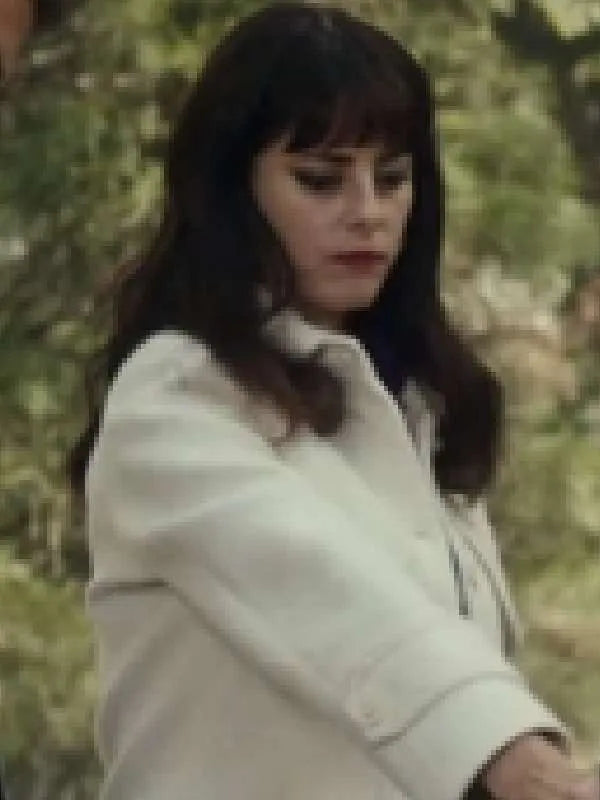 The Gentlemen 2024 Kaya Scodelario White Jacket