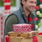 A-Reason-for-the-Season-Kevin-McGarry-Grey-Vest
