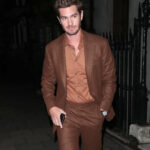 Andrew-Garfield-Brown-Blazer-2
