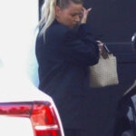 Ariana-Madix-Black-Blazer-5