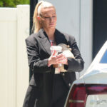 Ariana-Madix-Black-Blazer-5