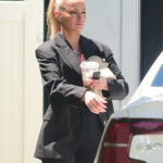 Ariana-Madix-Black-Blazer-5