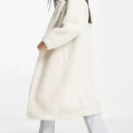 Love-Is-Blind-Bliss-Poureetezadi-Sherpa-Fur-Coat