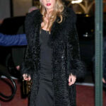 Charlotte-Simone-Taylor-Swift-Black-Fur-Coat