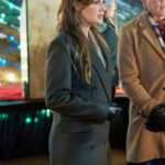 Chelsea-Hobbs-Navigating-Christmas-2023-Coat