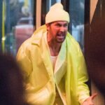 Colt-Seavers-Film-The-Fall-Guy-2024-Ryan-Gosling-Trench-Coat
