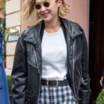 Gigi-Hadid-Paris-Fashion-Week-2024-Black-Jacket