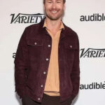 Hit-Man-2024-Movie-Premier-Glen-Powell-Brown-Leather-Jacket_1