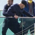 Jason-Statham-Operation-Fortune-Ruse-de-guerre-Black-Jacket