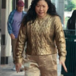 Katie-Film-Jackpot-2024-Awkwafina-Golden-Sweater