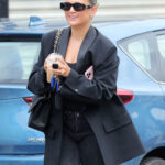 Molly-Mae-Hague-Black-Blazer-1