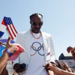 Paris-Olympics-2024-Closing-Ceremony-Snoop-dog-USA-Coat