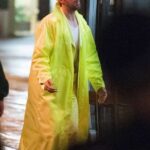 Colt-Seavers-Film-The-Fall-Guy-2024-Ryan-Gosling-Trench-Coat