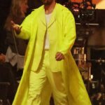 Colt-Seavers-Film-The-Fall-Guy-2024-Ryan-Gosling-Trench-Coat
