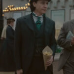 Tom-Hiddleston-TV-Series-Loki-Season-2-Blazer