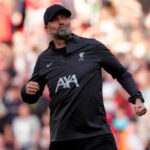 chelsea-f-c-black-puffer-coat-copy-40868140548352_c863c32d-828f-4fba-baa3-7bfa32388013
