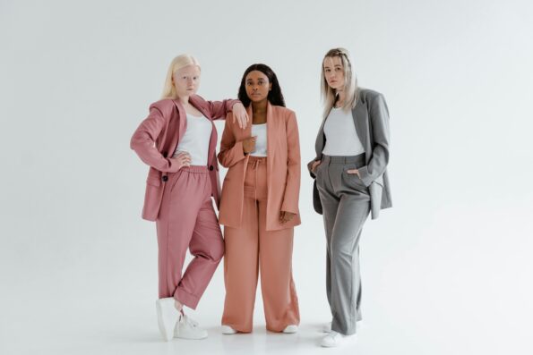 Beth Dutton Outfits