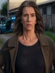 Sara-Woman-in-the-Shadows-Sara-Morozzi-Green-Coat